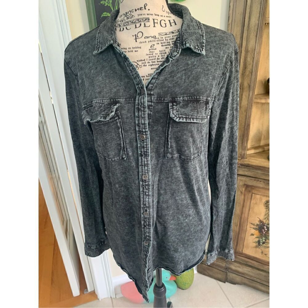 Rock & Republic Distressed Button Down - Picture 5 of 6